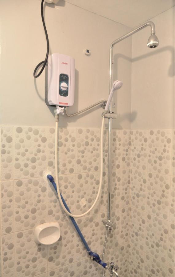 Spacious Cozy Room For Rent Near Naia Πασάι Εξωτερικό φωτογραφία